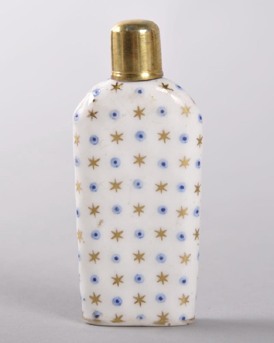 A GOOD 18TH CENTURY BRISTOL OPAQUE A GOOD 18TH CENTURY BRISTOL OPAQUE