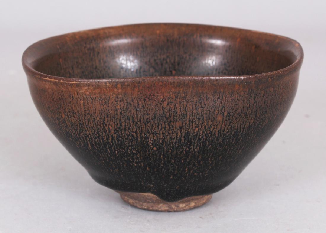 A CHINESE SONG STYLE JIAN WARE HARE’S FUR CERAMIC BOWL, (1 of 7)