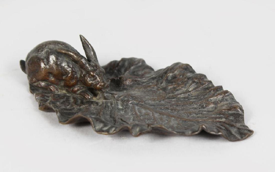 AN AUSTRIAN COLD CAST RABBIT ON A CABBAGE LEAF.  6.5ins (1 of 2)