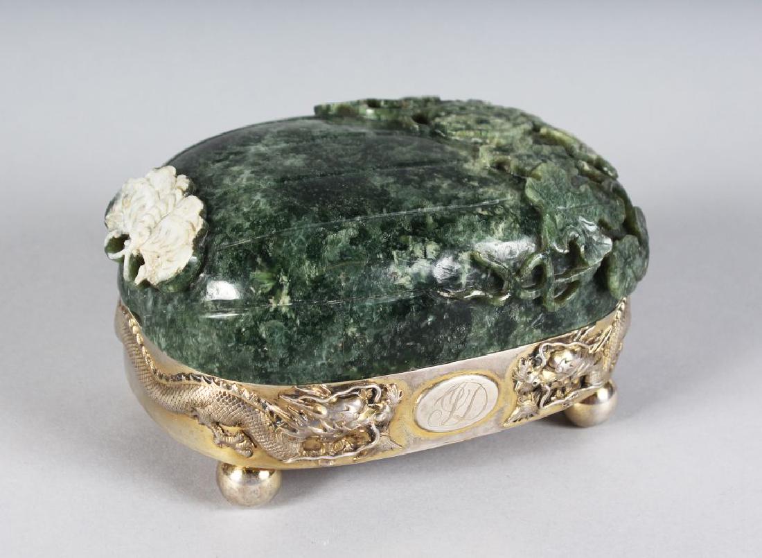 A GOOD EARLY 20TH CENTURY CHINESE SILVER & JADE OVAL (1 of 2)