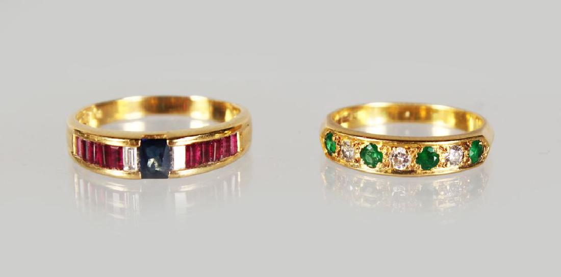 TWO LOVELY 18CT GOLD RINGS. (1 of 1)