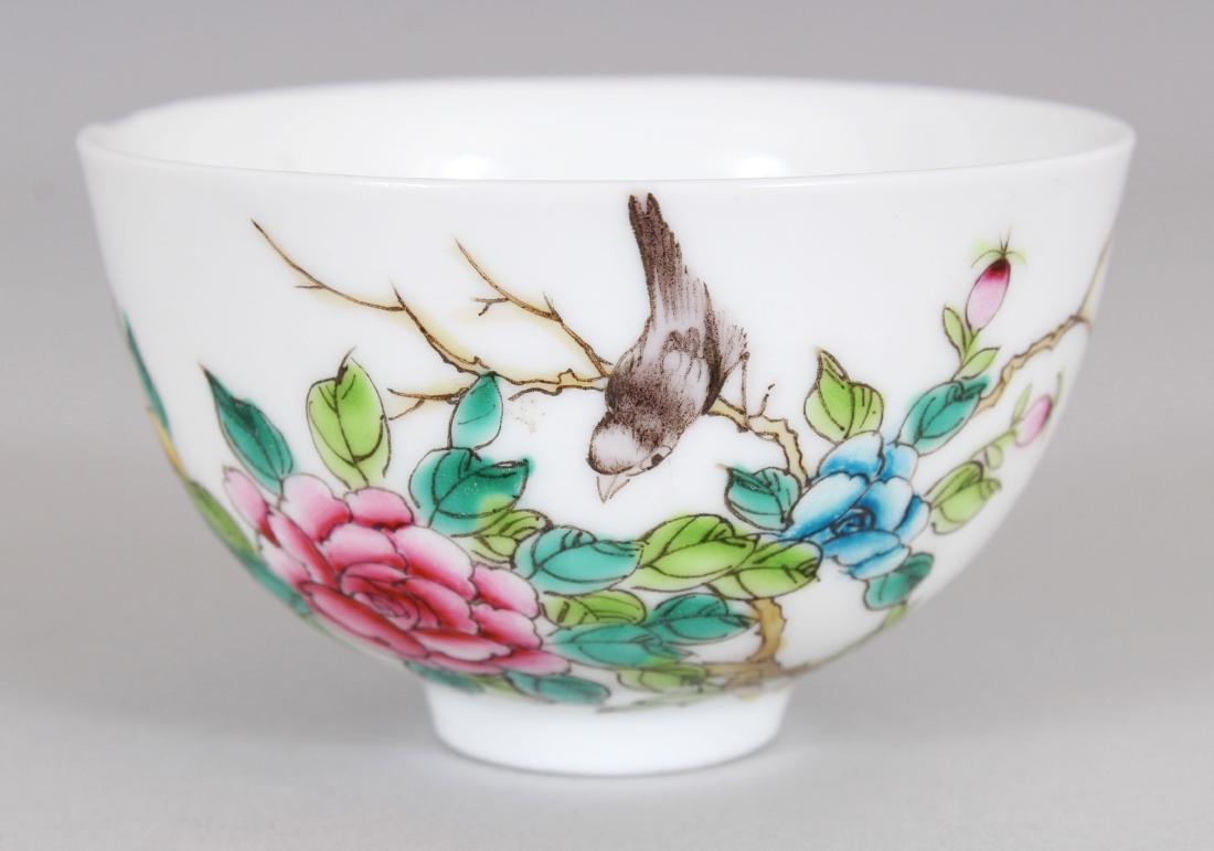 A GOOD QUALITY EARLY 20TH CENTURY CHINESE REPUBLIC: A GOOD QUALITY EARLY 20TH CENTURY CHINESE REPUBLIC PERIOD FAMILLE ROSE PORCELAIN TEABOWL, painted with bird perched on a branch above peony, the base with a two-character mark, 3.2in diameter & 1.9in 