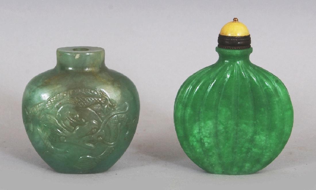 TWO CHINESE GREEN JADE SNUFF BOTTLES, one with a (1 of 5)