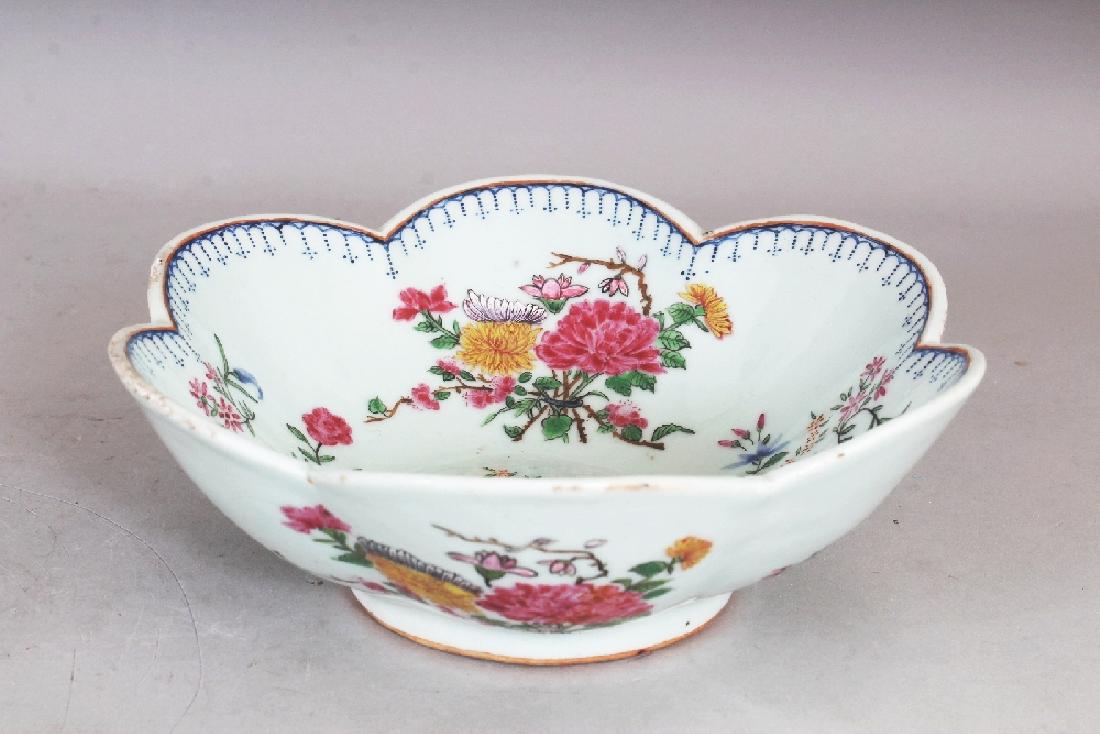 A 20TH CENTURY CHINESE FAMILLE ROSE LOBED PORCELAIN: A 20TH CENTURY CHINESE FAMILLE ROSE LOBED PORCELAIN BOWL, 8.2in wide & 2.8in high.
