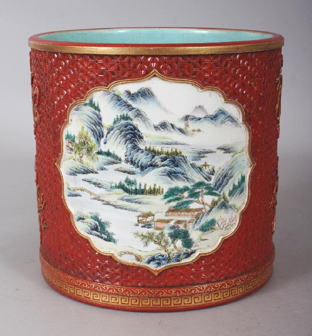 A GOOD QUALITY LARGE CHINESE FAMILLE VERTE & IRON-RED (1 of 10)