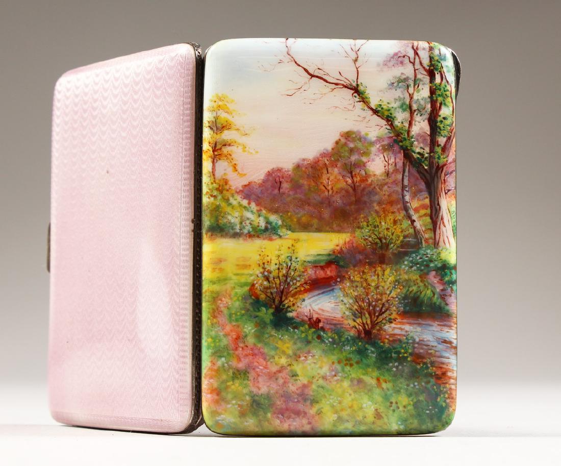 A GOOD 1920'S SILVER AND ENAMEL CIGARETTE CASE, the lid (1 of 6)