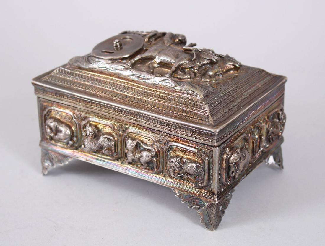 A GOOD 19TH CENTURY BURMESE SOLID SILVER CASKET, (1 of 7)