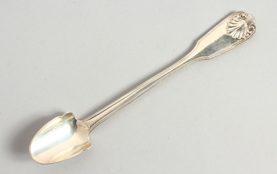 A VICTORIAN FIDDLE THREAD AND SHELL STILTON SPOON.: A VICTORIAN FIDDLE THREAD AND SHELL STILTON SPOON. London 1846.