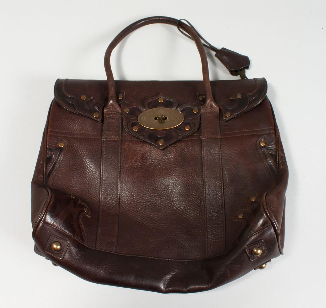 A LARGE MULBERRY BAG.: A LARGE MULBERRY BAG.