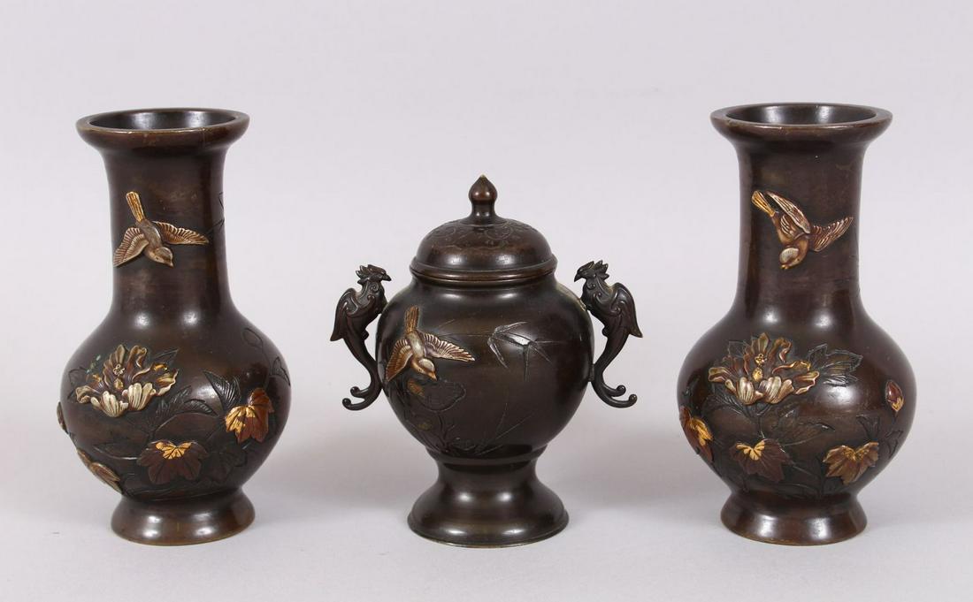 A GOOD GARNITURE OF JAPANESE BRONZE AND MIXED METAL, (1 of 5)