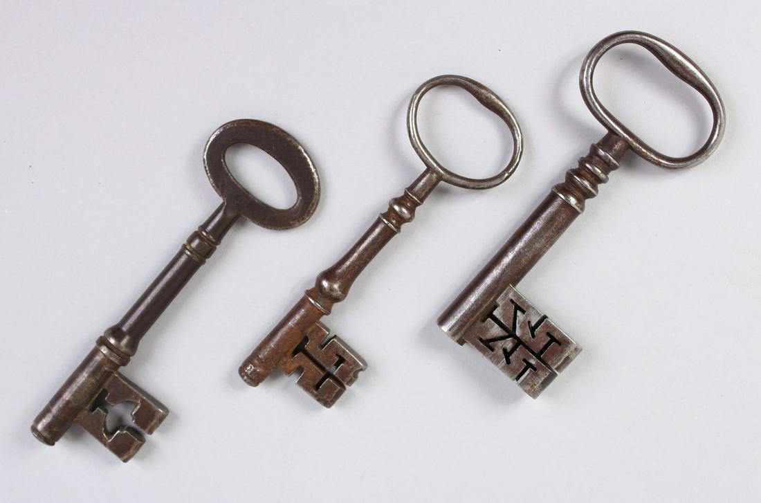 A BAG OF THREE OLD KEYS.: A BAG OF THREE OLD KEYS.