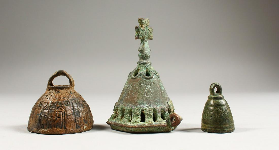 THREE BYZANTINE BRONZE BELLS. 1.5ins, 2ins and 4ins: THREE BYZANTINE BRONZE BELLS. 1.5ins, 2ins and 4ins high.