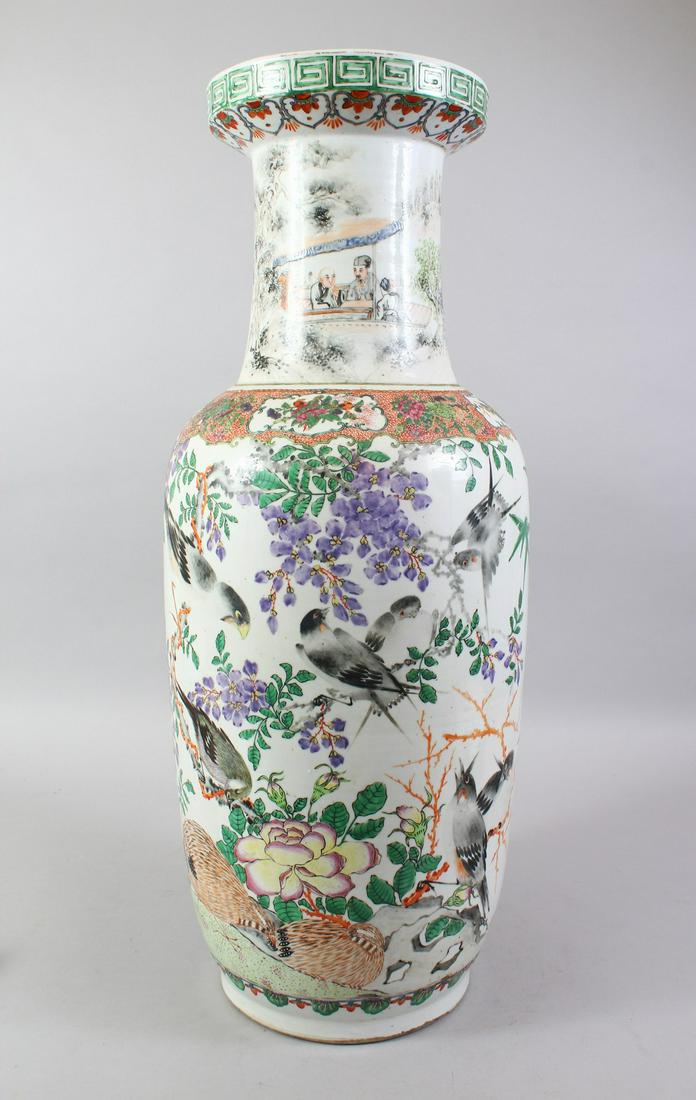 A GOOD 19TH CENTURY CHINESE FAMILLE ROSE PORCELAIN: A GOOD 19TH CENTURY CHINESE FAMILLE ROSE PORCELAIN ROULEAU VASE, the body of the vase finely decorated with scenes of cats & birds amongst native flora, further decorated with panels of figures in boa