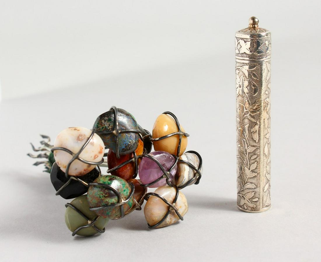 TWELVE STONE HANDLED PICKS AND A DRUM.: TWELVE STONE HANDLED PICKS AND A DRUM.