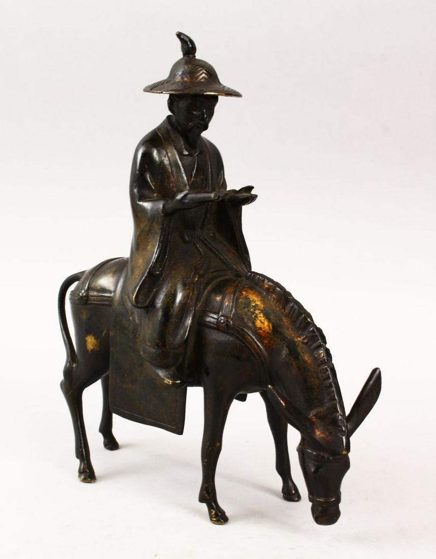 A GOOD 19TH / 20TH CENTURY CHINESE BRONZE FIGURE OF A (1 of 6)