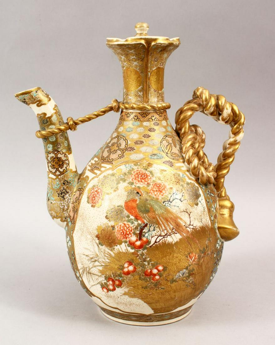 A LARGE JAPANESE MEIJI PERIOD SATSUMA TEAPOT / EWER, (1 of 7)