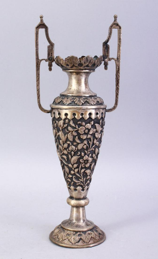 A GOOD ISLAMIC / IRANIAN SILVER ALHAMBRA STYLE SILVER (1 of 7)