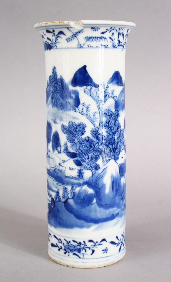 A GOOD 19TH CENTURY CHINESE BLUE & WHITE PORCELAIN: A GOOD 19TH CENTURY CHINESE BLUE & WHITE PORCELAIN SLEEVE VASE, the body of the vase decorated with the scenes of a mountain and landscape, the base with a four character mark, 20cm.,