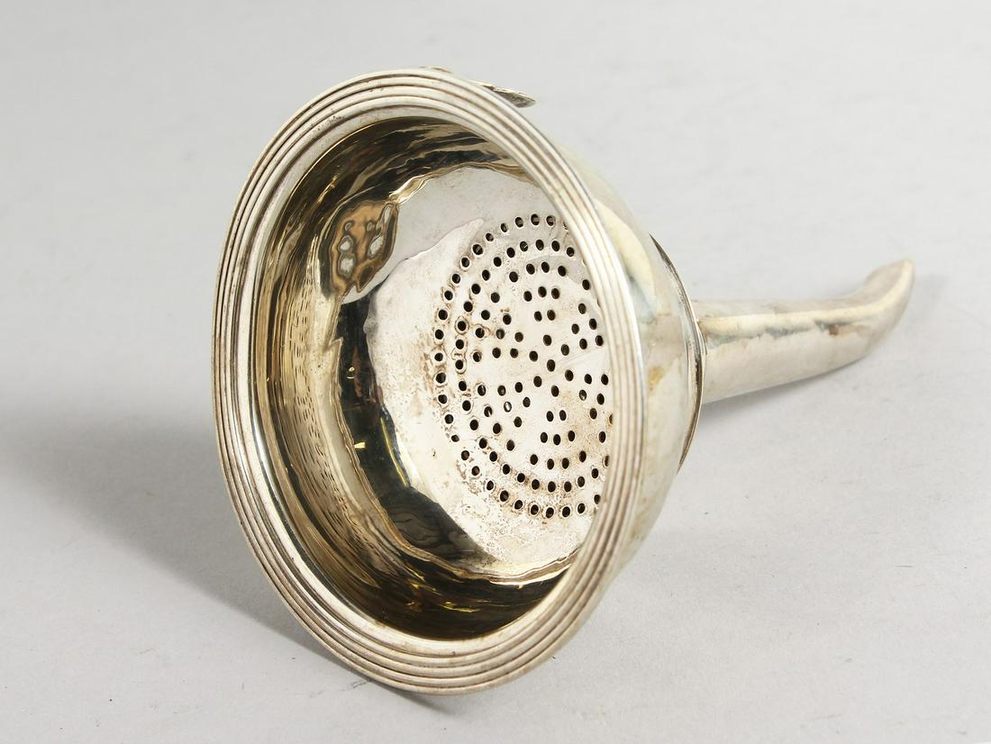 A GEORGE III WINE FUNNEL. London 1807.: A GEORGE III WINE FUNNEL. London 1807.