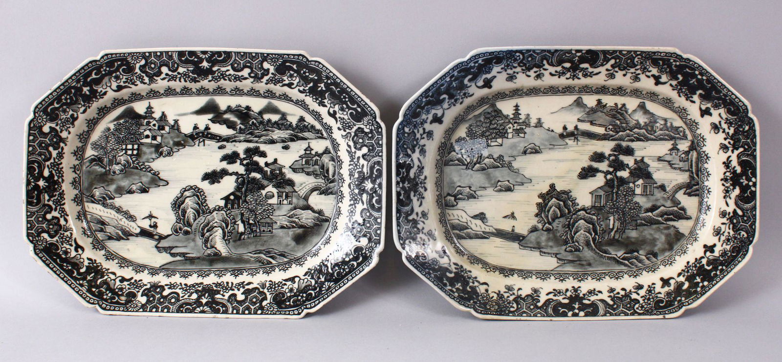 A PAIR OF CHINESE 19TH CENTURY WILLOW PATTERN SERVING (1 of 6)