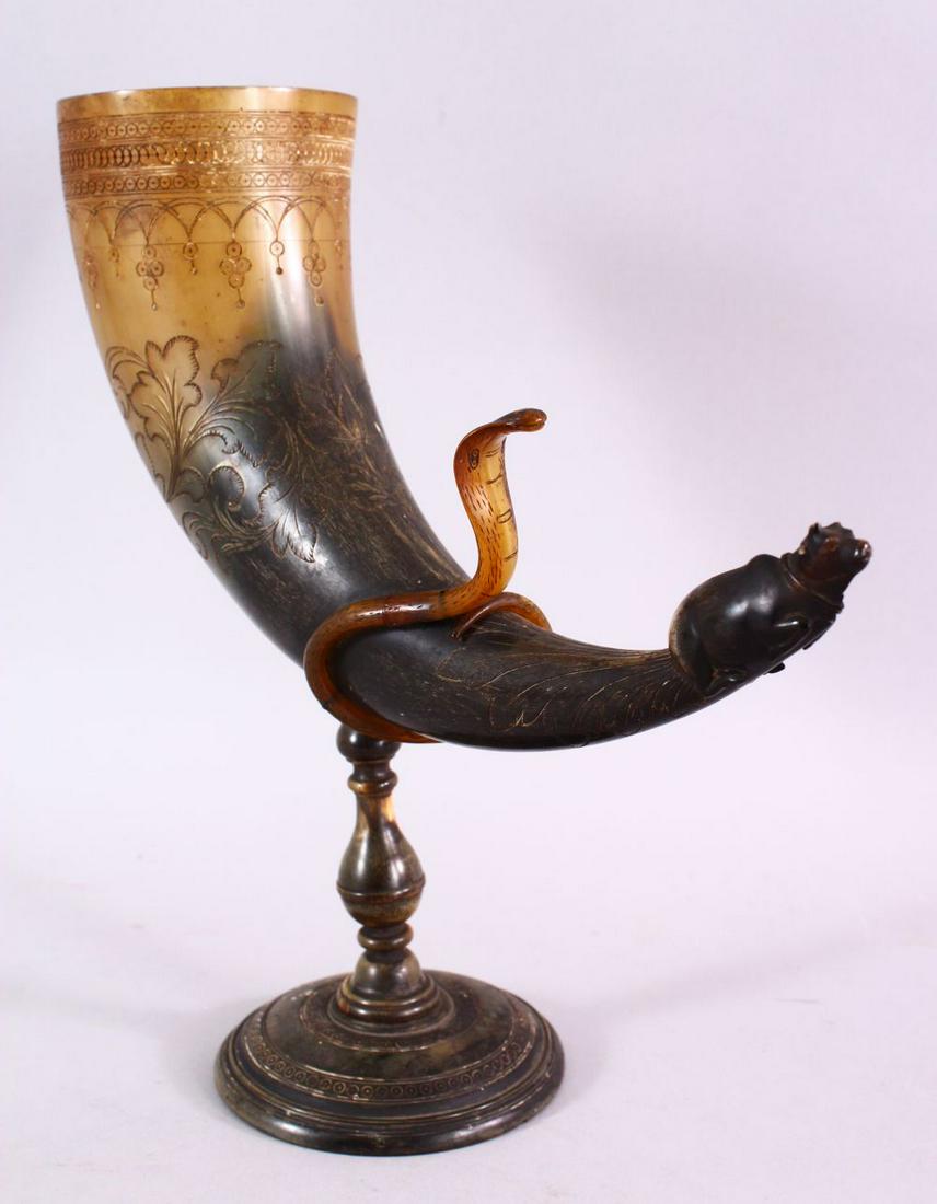 A FINE 19TH CENTURY INDIAN CARVED HORN VASE ON A STAND (1 of 10)