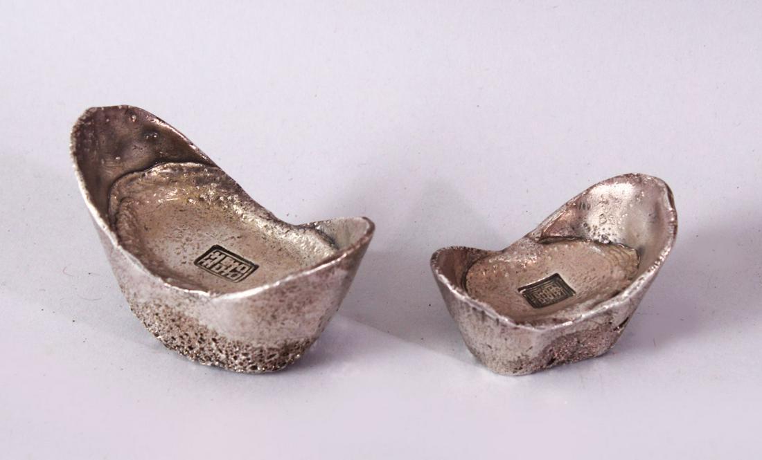 TWO PIECES OF CHINESE WHITE METAL POSSIBLY SILVER SHOE (1 of 3)