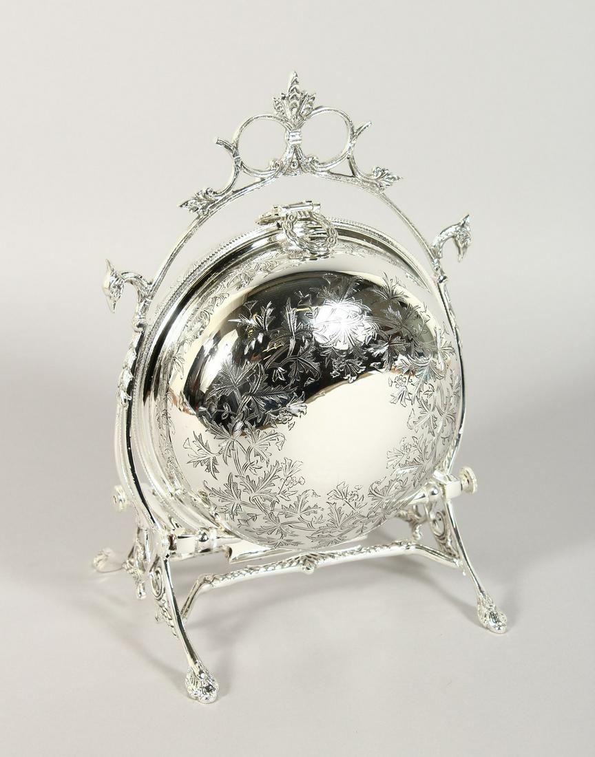 A ROUND SILVER PLATE BISCUIT BOX.: A ROUND SILVER PLATE BISCUIT BOX.