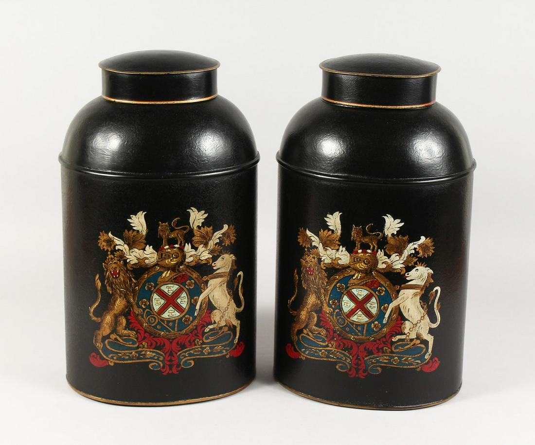 A PAIR OF CRESTED TOLE WARE TEA TINS AND COVERS 17: A PAIR OF CRESTED TOLE WARE TEA TINS AND COVERS 17 high