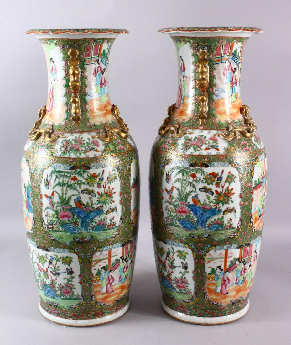 A LARGE PAIR OF 19TH CENTURY CHINESE CANTON FAMILLE (1 of 6)