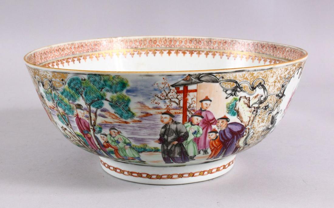 AN 18TH CENTURY CHINESE EXPORT FAMILLE ROSE PORCELAIN (1 of 6)