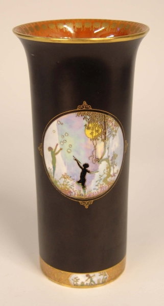 A CARLTON WARE MOONLIGHT CAMEO SPILL VASE Pattern
