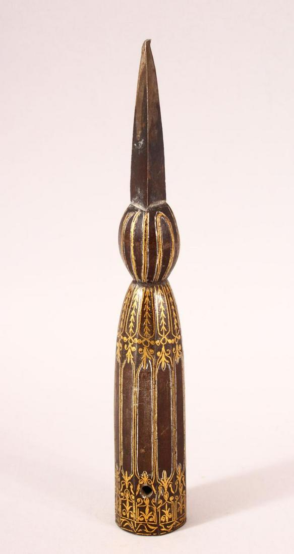 A FINE 19TH CENTURY OTTOMAN GOLD INLAID STEEL (1 of 4)