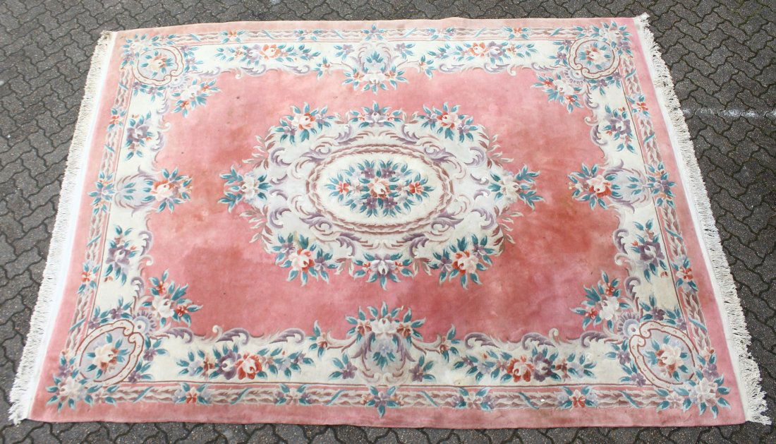 A VERY LARGE CHINESE THICK PILE RUG. 111" x 147" (excl. (1 of 7)