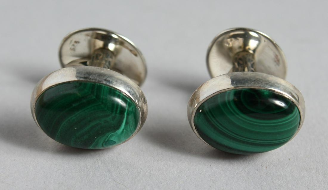 A PAIR OF SILVER AND MARCASITE CUFF LINKS.: A PAIR OF SILVER AND MARCASITE CUFF LINKS.