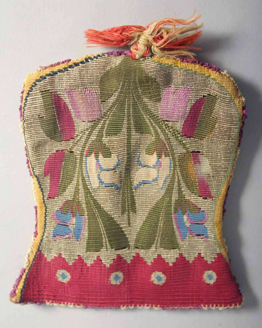 A VERY FINE 19TH CENTURY OTTOMAN SYRIAN OR LEBANESE EMBROIDERED POUCH.: A VERY FINE 19TH CENTURY OTTOMAN SYRIAN OR LEBANESE EMBROIDERED POUCH.