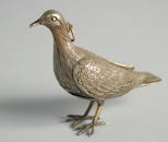 A VERY RARE CONTINENTAL SILVER BIRD WATCH, formed as a bird with folding legs, which open to reveal