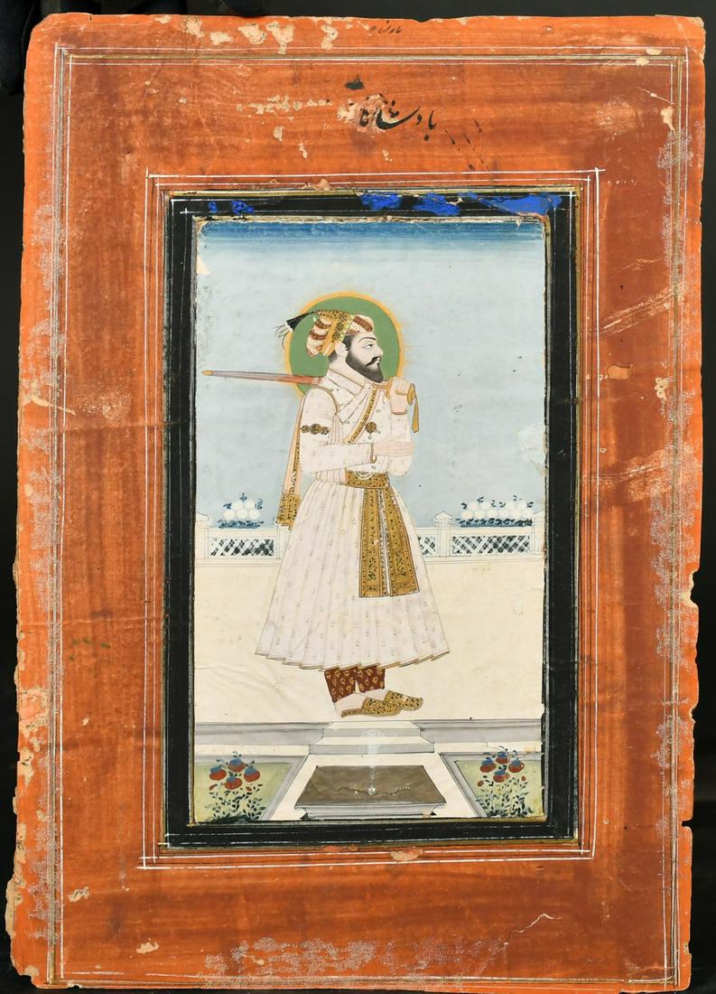 A FINE 18TH-19TH CENTURY MUGHAL INDIAN MINIATURE PAINTING OF A NOBLEMAN, unframed, 29.5cm x 20cm.: A FINE 18TH-19TH CENTURY MUGHAL INDIAN MINIATURE PAINTING OF A NOBLEMAN, unframed, 29.5cm x 20cm.