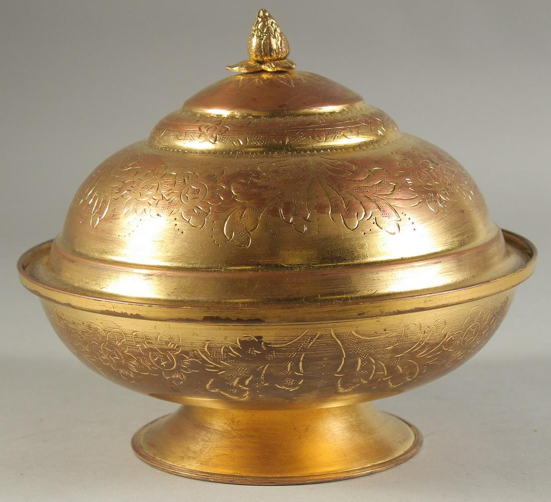 A LARGE TURKISH TOMBAK LIDDED BOWL, 22cm diameter. (1 of 2)