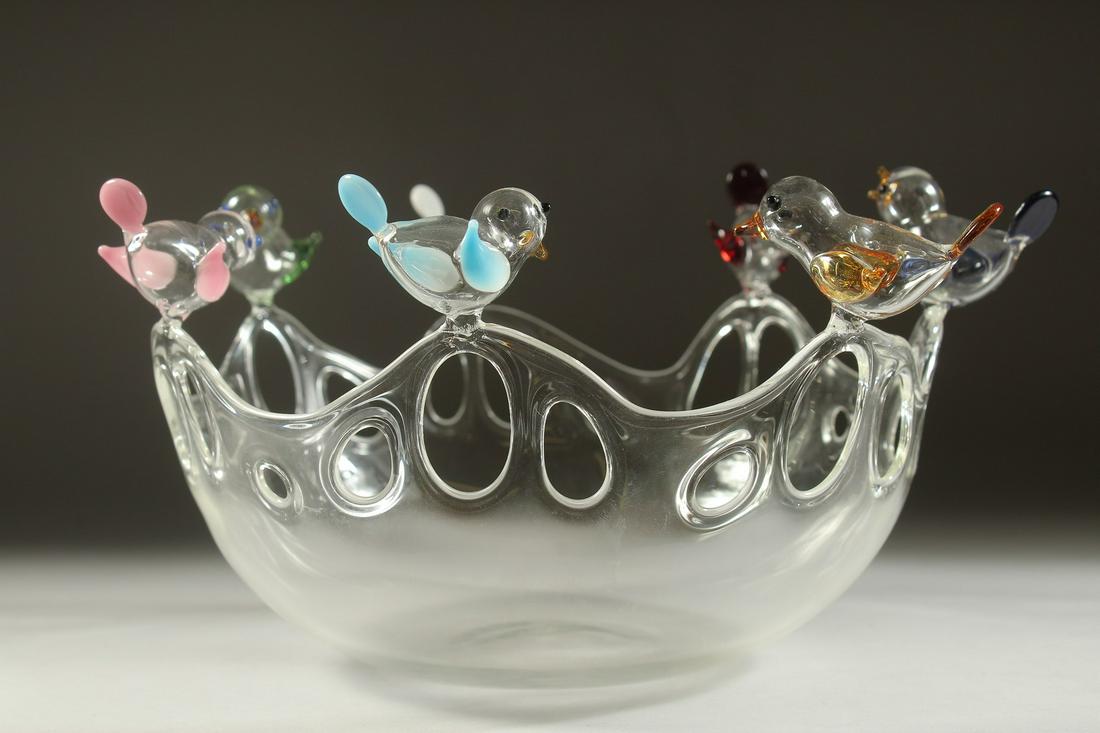 MASSIMO LUNARDON for DIOR. A DELICATE BLOWN GLASS BOWL: MASSIMO LUNARDON for DIOR.A DELICATE BLOWN GLASS BOWL with seven colourful birds.8.5ins diameter, 5ins high.