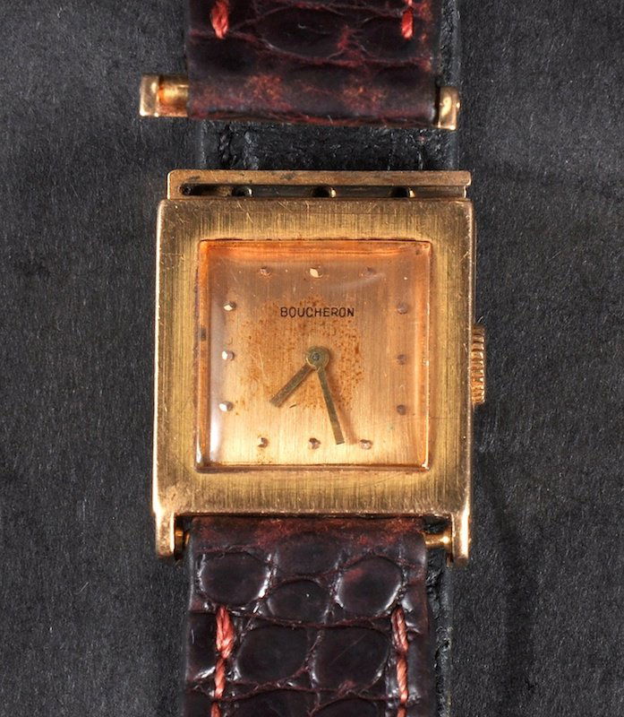 AN 18CT GOLD BOUCHERON GENTLEMAN’S WRISTWATCH. : AN 18CT GOLD BOUCHERON GENTLEMAN’S WRISTWATCH.
