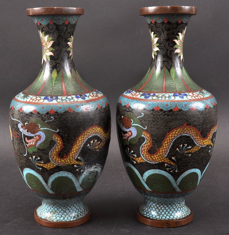 A PAIR OF 19TH CENTURY CHINESE CLOISONNE ENAMEL VASES