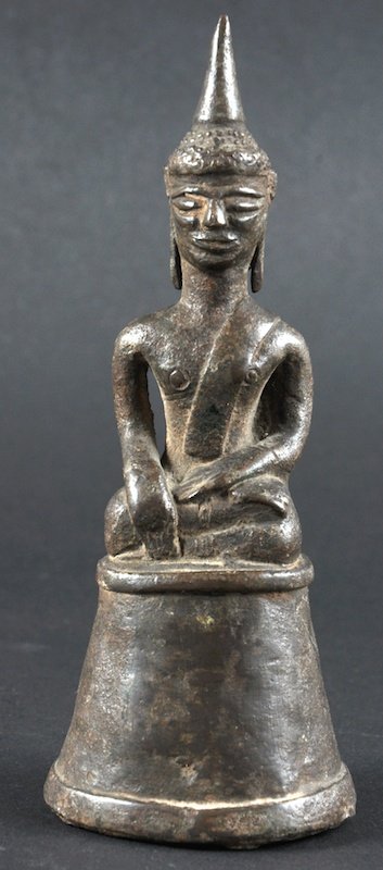 A 19TH CENTURY SOUTH EAST ASIAN BRONZE FIGURE OF A BUDD: A 19TH CENTURY SOUTH EAST ASIAN BRONZE FIGURE OF A BUDDHA modelled upon a triangular base. Minor wear. 5ins high.