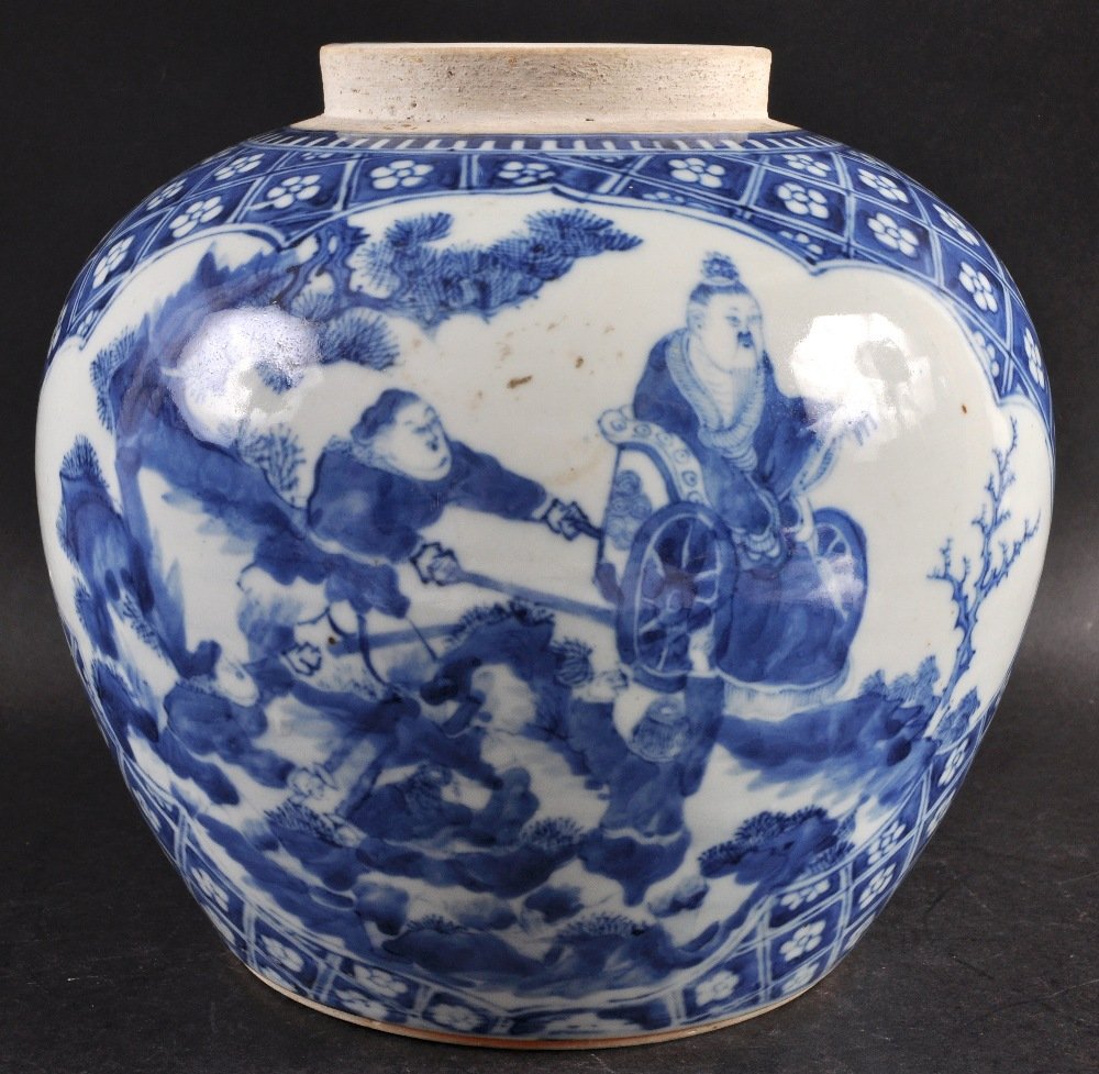 A 19TH CENTURY CHINESE BLUE & WHITE PORCELAIN JAR, with: A 19TH CENTURY CHINESE BLUE & WHITE PORCELAIN JAR, with a short unglazed neck, 8.4in high.