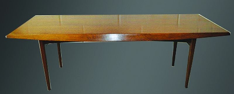 GORDON RUSSELL LTD, BROADWAY, WORCS A LONG TEAK LYRE: GORDON RUSSELL LTD, BROADWAY, WORCS A LONG TEAK LYRE TABLE, designed by Trevor Chinn. 4ft 0ins long. £50-100.