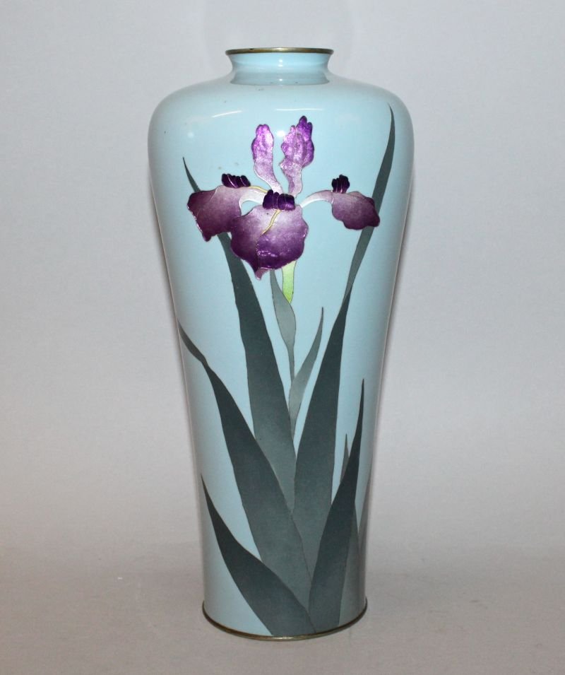 A SIGNED JAPANESE MEIJI PERIOD GIN BARI & CLOISONNE (1 of 4)