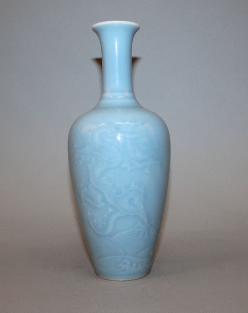 A CHINESE CLAIRE-DE-LUNE PORCELAIN VASE, moulded (1 of 3)