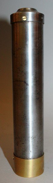 AN EARLY BRASS BOUND STEEL KALEIDOSCOPE. 8ins long.: AN EARLY BRASS BOUND STEEL KALEIDOSCOPE. 8ins long.