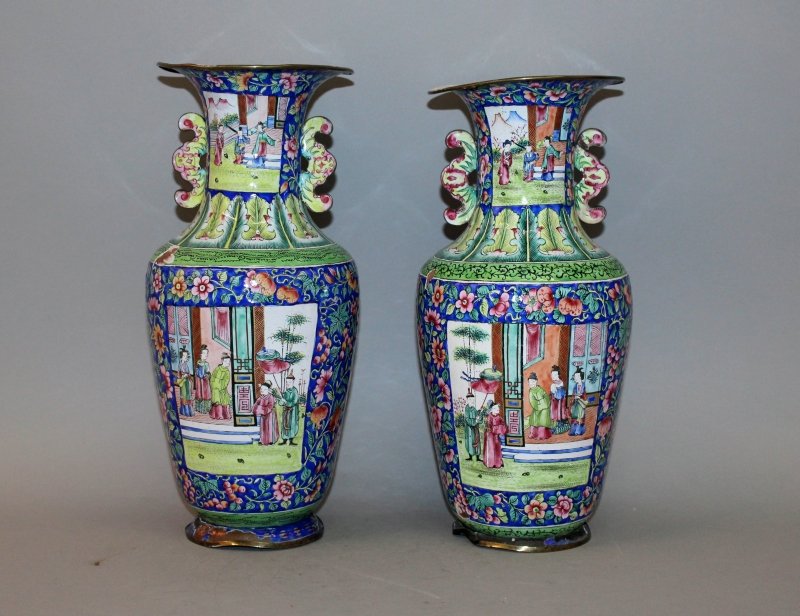 A PAIR OF 19TH/20TH CENTURY CHINESE CANTON ENAMEL (1 of 3)