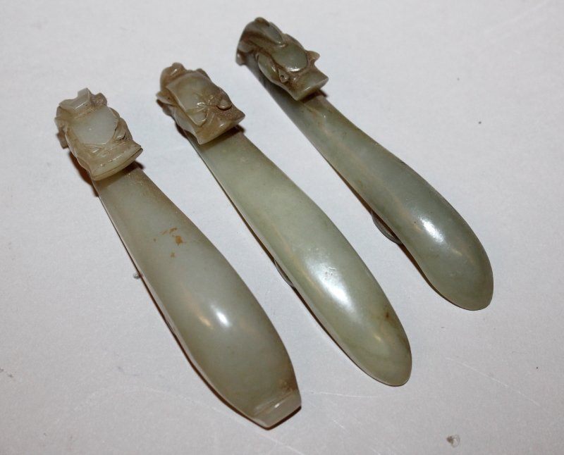 A GROUP OF THREE SIMILAR 19TH CENTURY CHINESE CELADON (1 of 7)