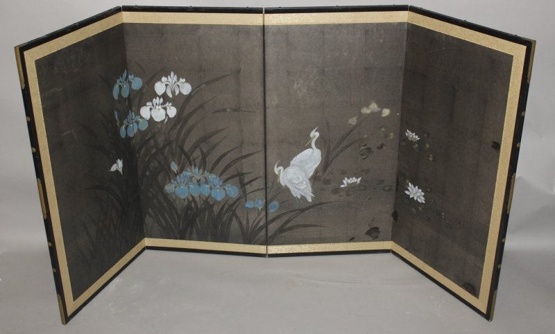 AN EARLY 20TH CENTURY JAPANESE FOUR-FOLD PAINTED PAPER (1 of 2)